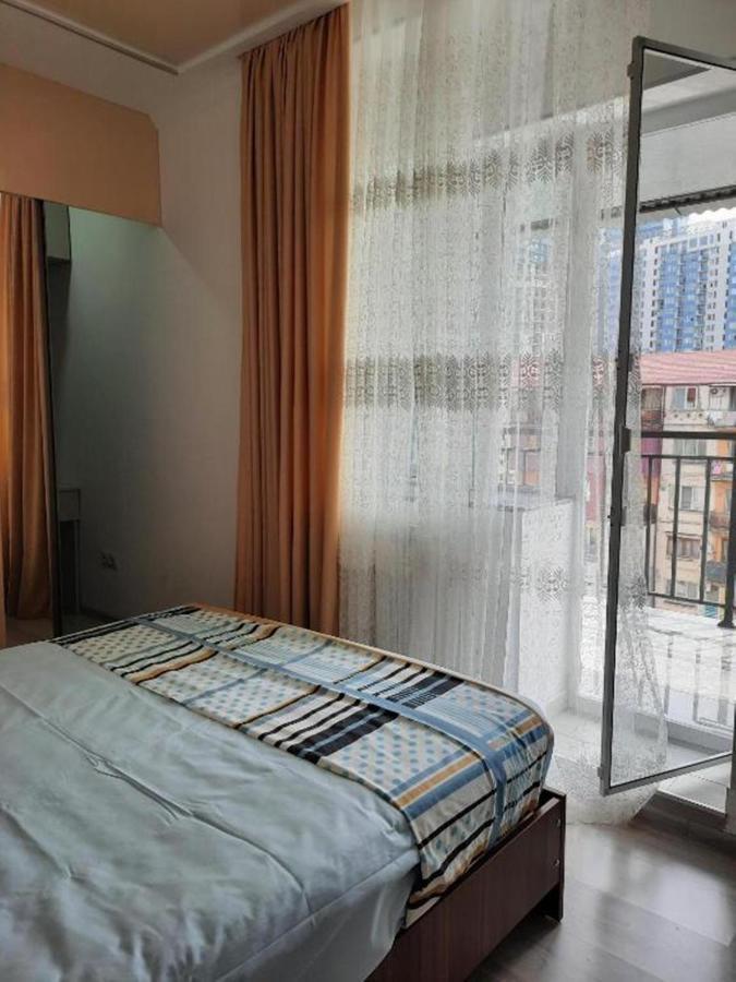 Apartment Desi With Sea View On The Beach In Batumi Luaran gambar